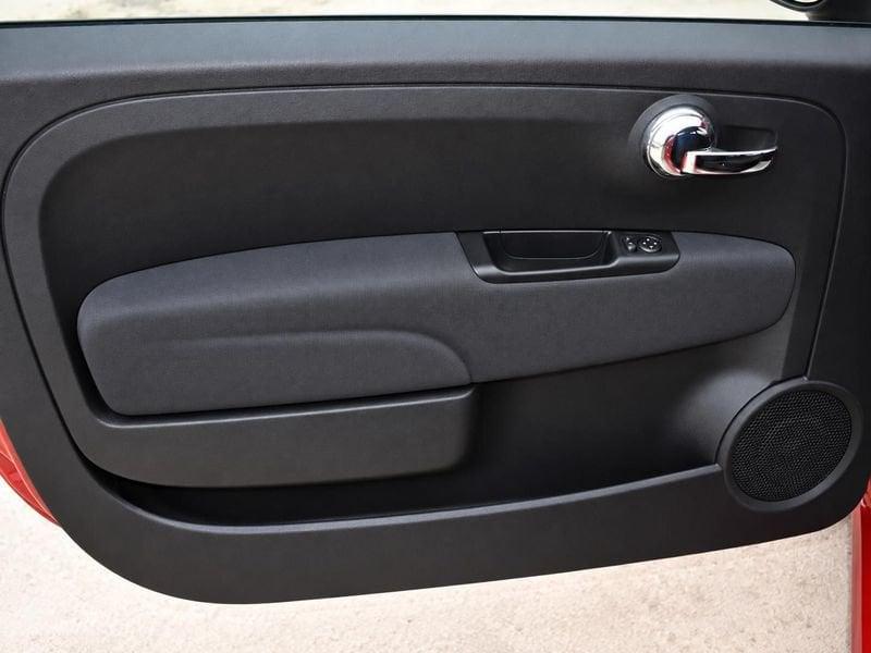 FIAT 500C 1.0 Hybrid Dolcevita