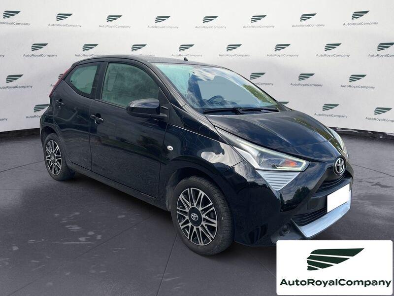 Toyota Aygo Aygo Connect 1.0 VVT-i 72 CV 5 porte x-play