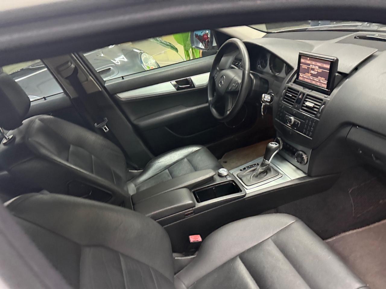 Mercedes-benz C 220 CDI S.W. Avantgarde cambio automatico full