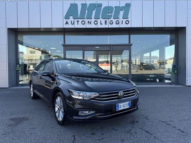 Volkswagen Passat Variant 2019 Variant 2.0 tdi Executive 150cv dsg IVA