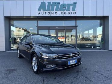 Volkswagen Passat Variant 2019 Variant 2.0 tdi Executive 150cv dsg IVA