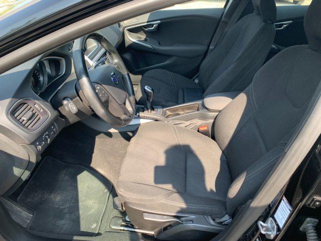 VOLVO V40 Cross Country D2 1.6 Kinetic