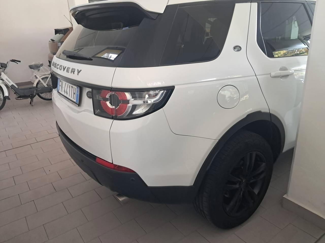 Land Rover Discovery Sport 2.0 TD4 AWD 150 CV Pure