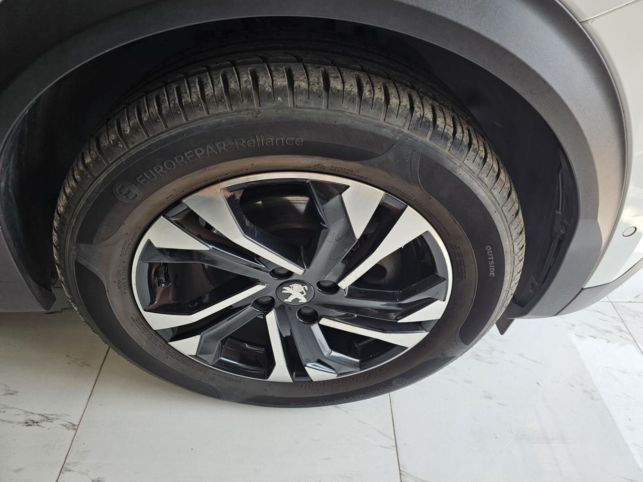 NUOVA PEUGEOT 2008 GT-LINE 1.5 BLUEHDI 131CV EAT8 CAMBIO AUTOMATICO F1