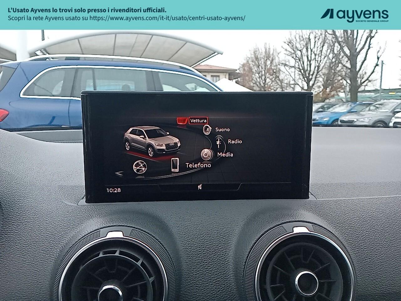 Audi Q2 30 TFSI Business Advanced