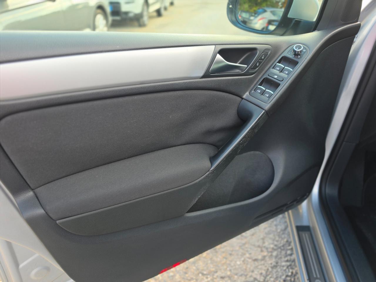 Volkswagen Golf 2.0 TDI 140CV DPF 5p. Highline