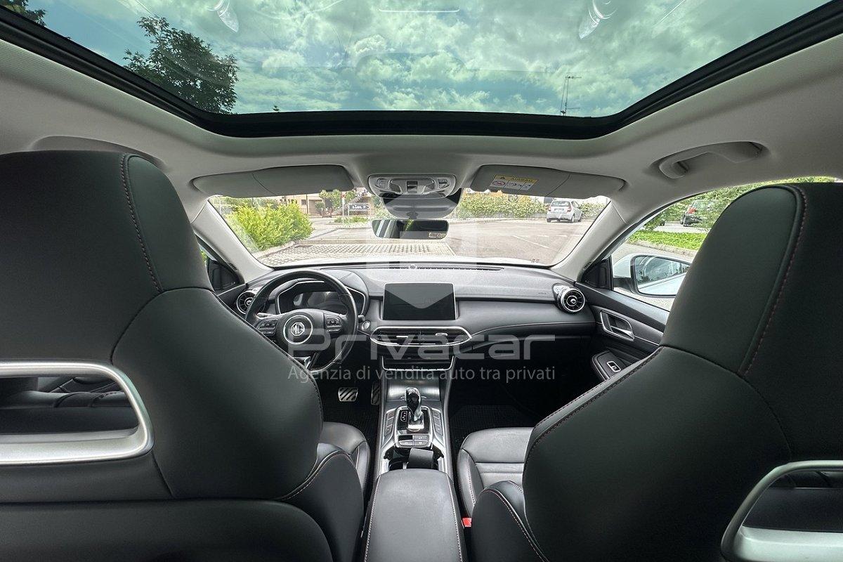 MG EHS Plug-in Hybrid Exclusive