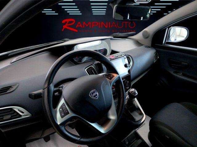 LANCIA Ypsilon 1.0 FireFly Hybrid Gold Plus Km 30.000 Iva Esposta