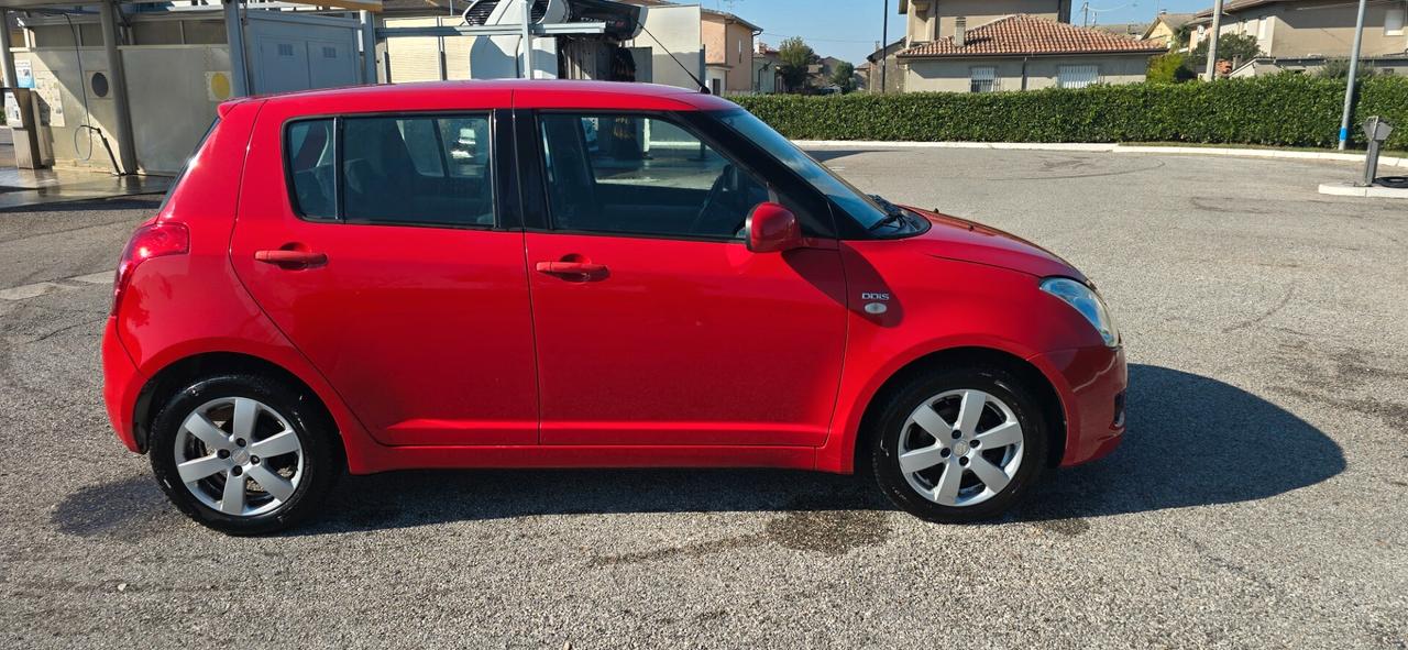 Suzuki Swift 1.3 DDiS 5p. GL