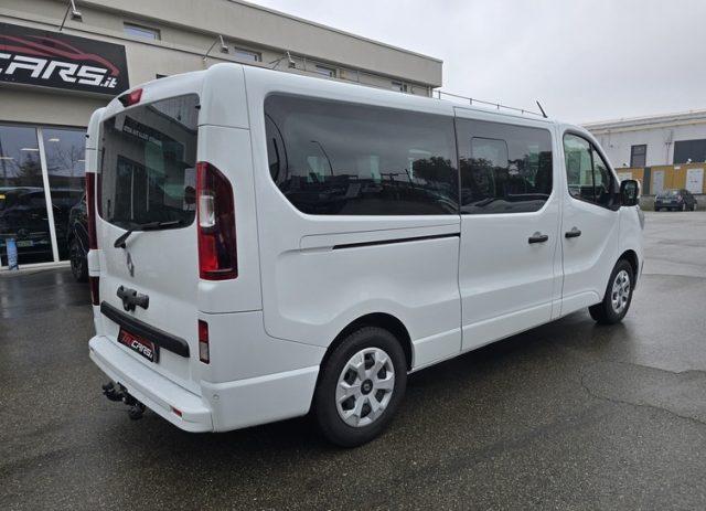 RENAULT Trafic 150CV PL-TN 9 POSTI IVA ESPOSTA - GANCIO TRAINO