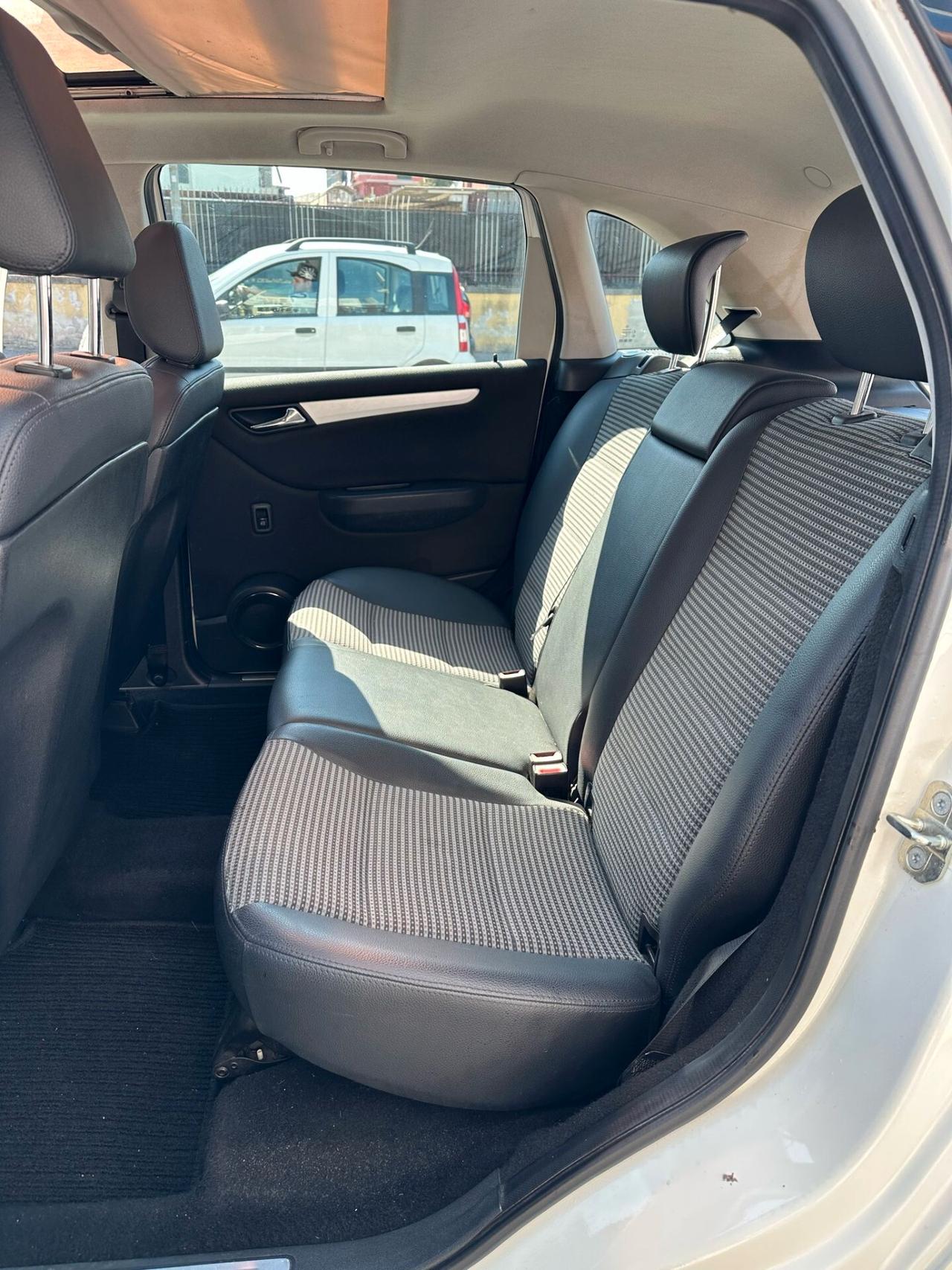 Mercedes-benz B 180 B 180 CDI Sport