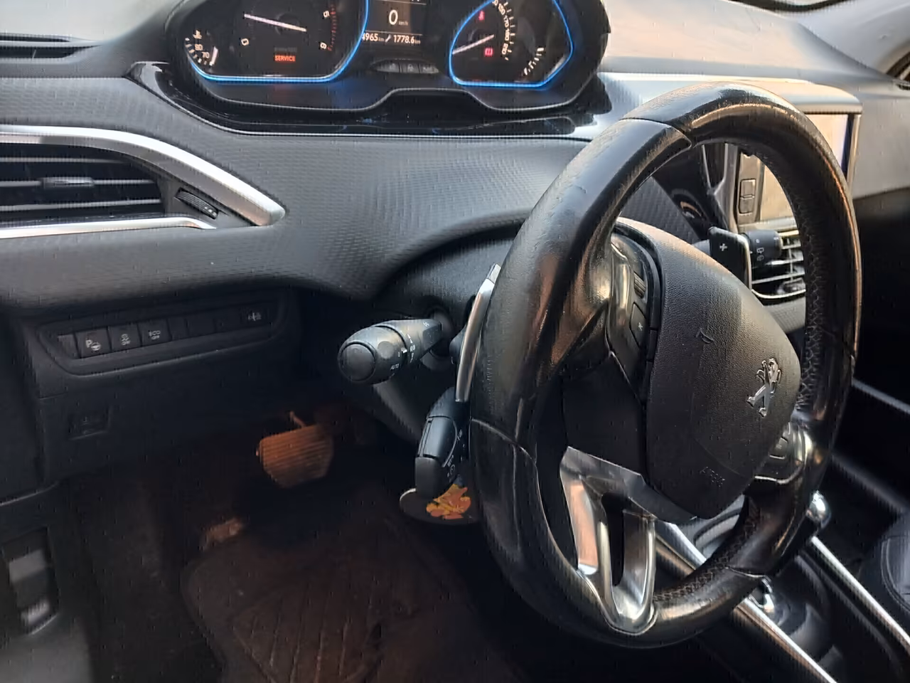 Peugeot 2008 1.6 HDi AUTOMATICA