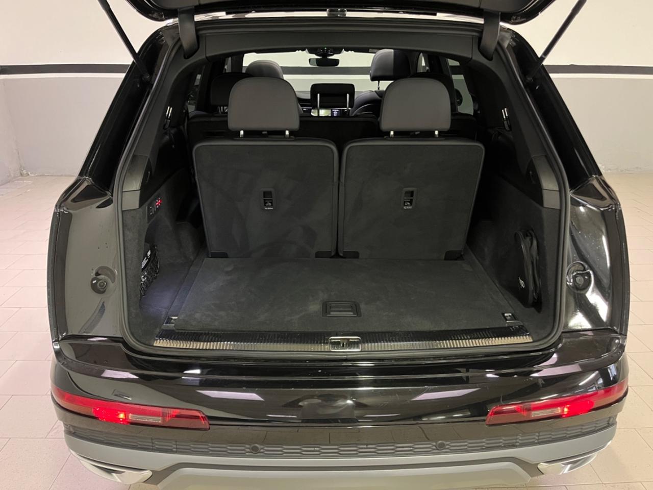 Audi Q7 45 TDI quattro tiptronic S line 7 posti *tetto