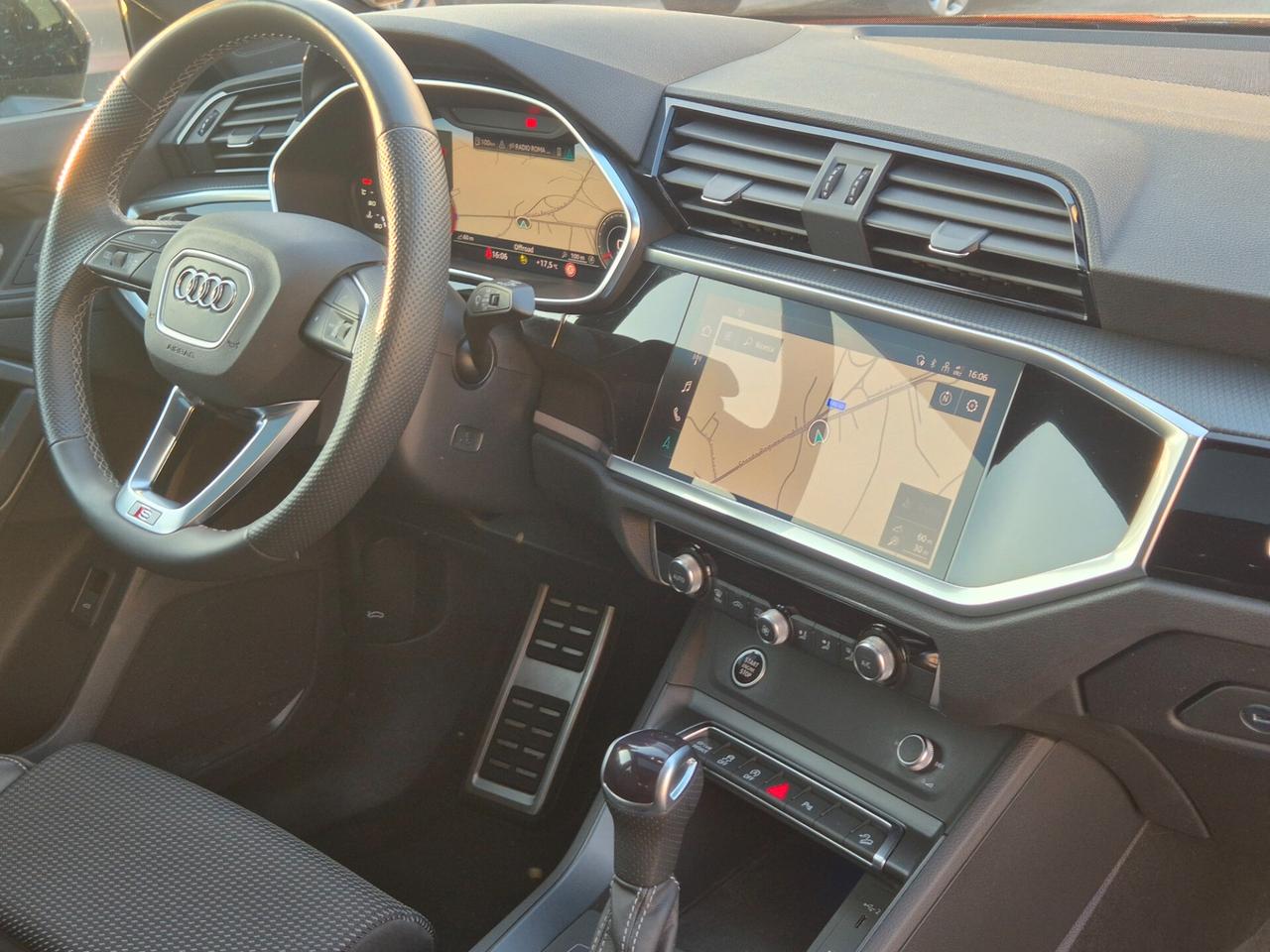 Audi Q3 40 TFSI quattro S tronic line edition