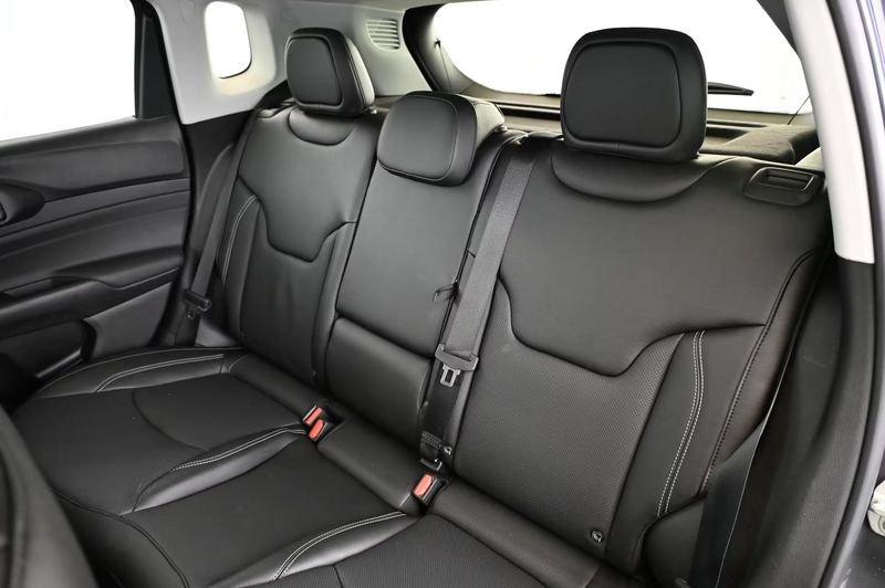 Jeep Compass e-Hybrid 1.5 Turbo MHEV T4 96kW Summit 19" Pelle Camera