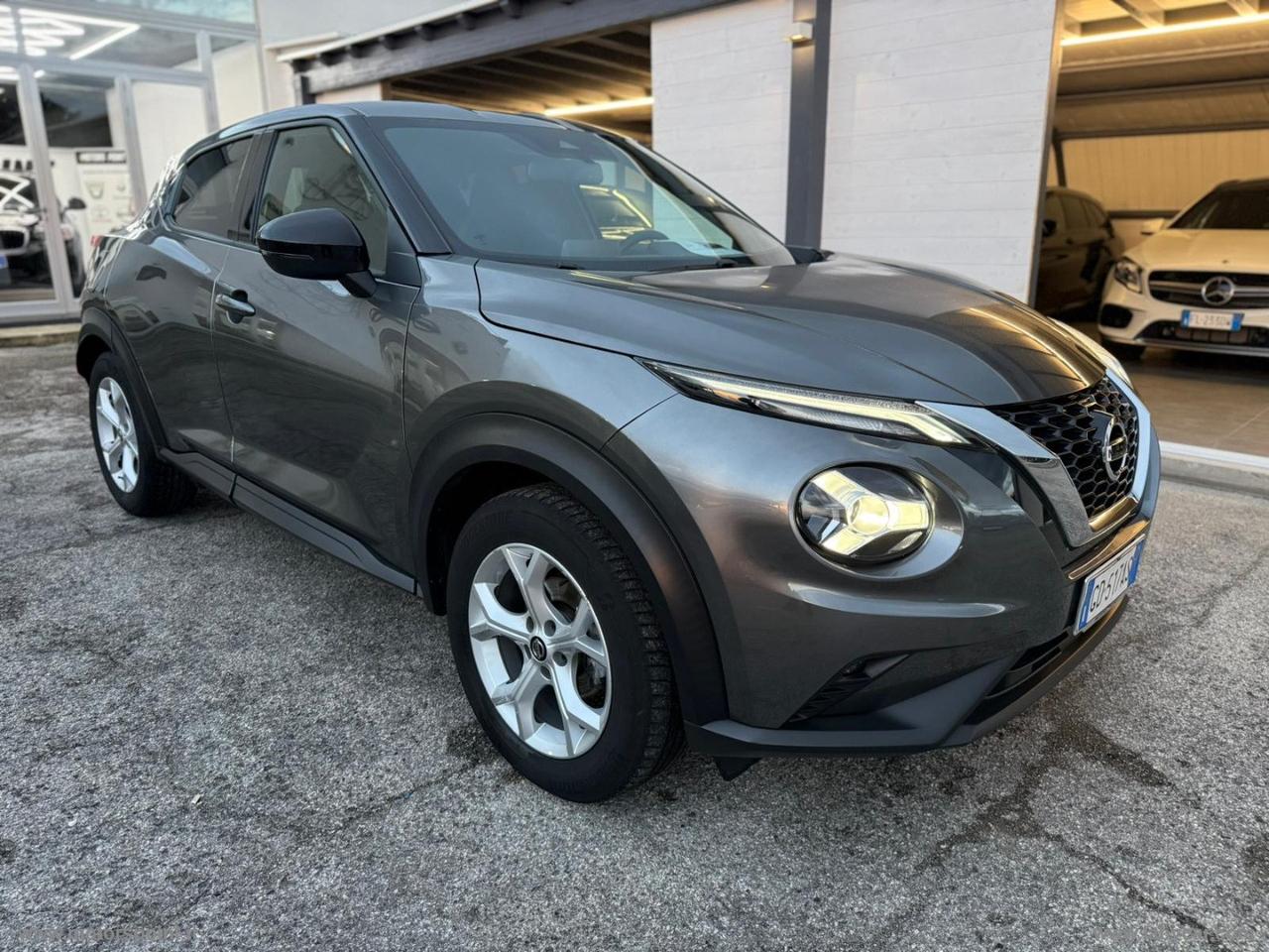 NISSAN Juke 1.0 DIG-T 117 CV DCT N-Connecta