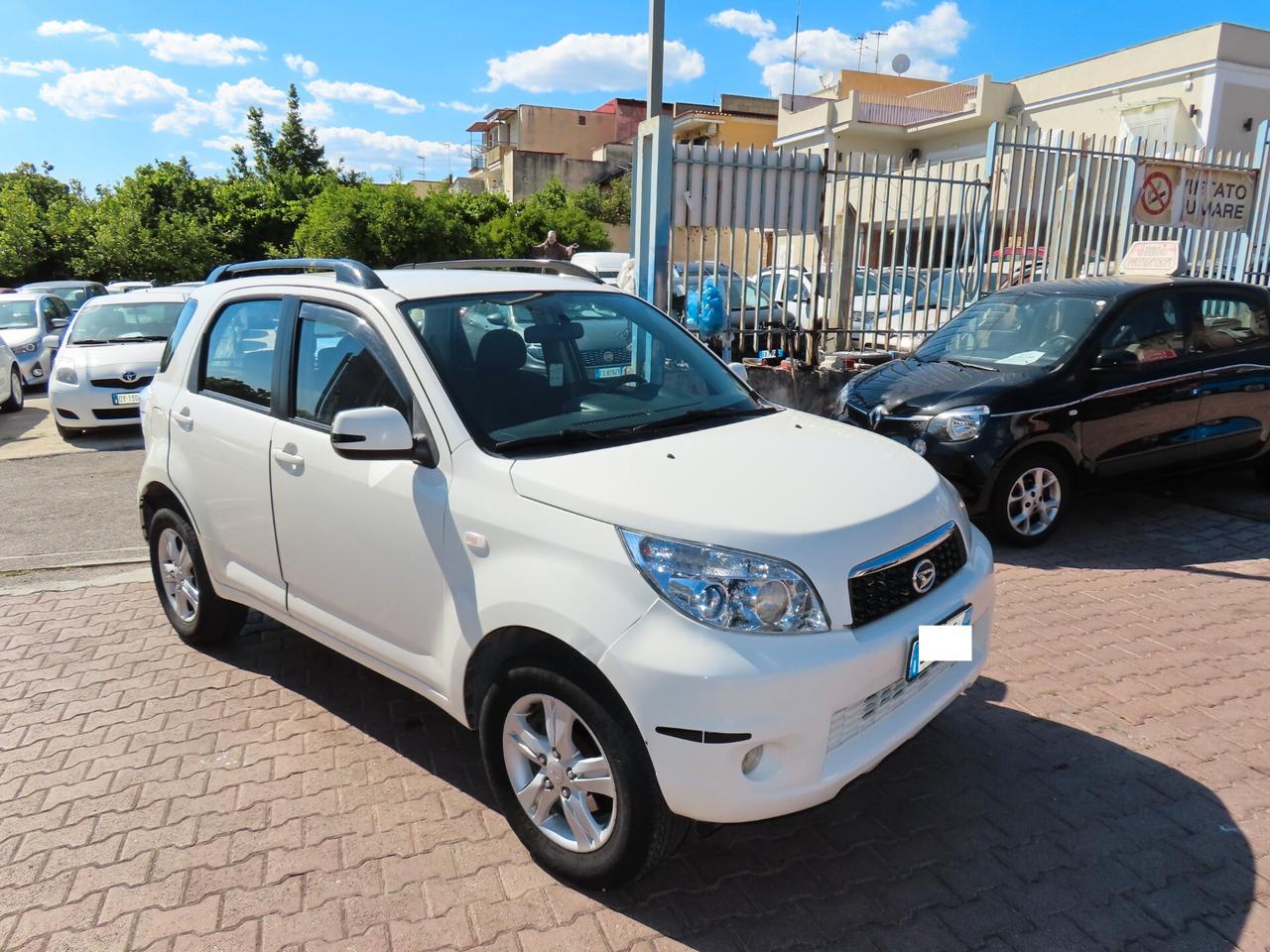 Daihatsu Terios 1.5 BENZ/GPL 4X4 FULL OPTIONAL