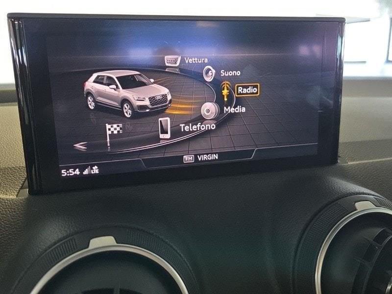 Audi Q2 35 TFSI S tronic Business