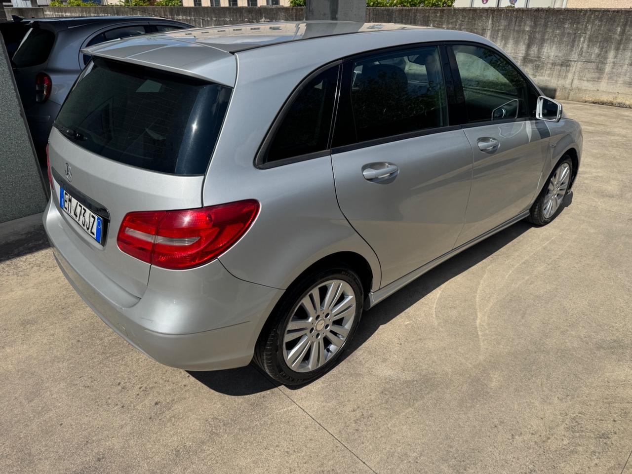 Mercedes-benz B 180 160 BlueEFFICIENCY Executive