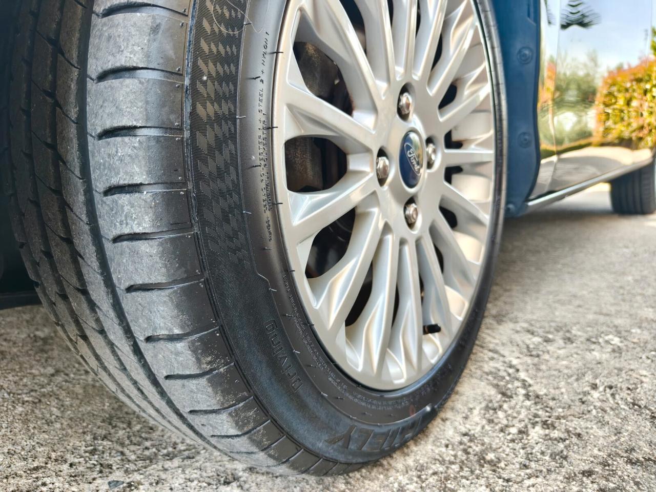 Ford B-MAX 1.5 TDCI Titanium - 2012