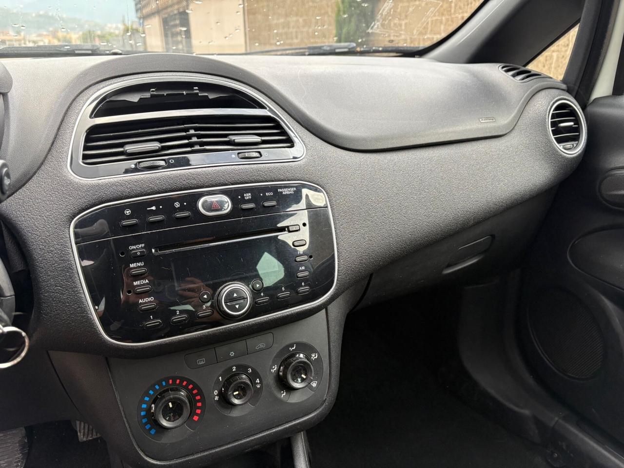 Fiat Punto Evo Sport 1.4 Benz-GPL 12 MESI DI GARANZIA