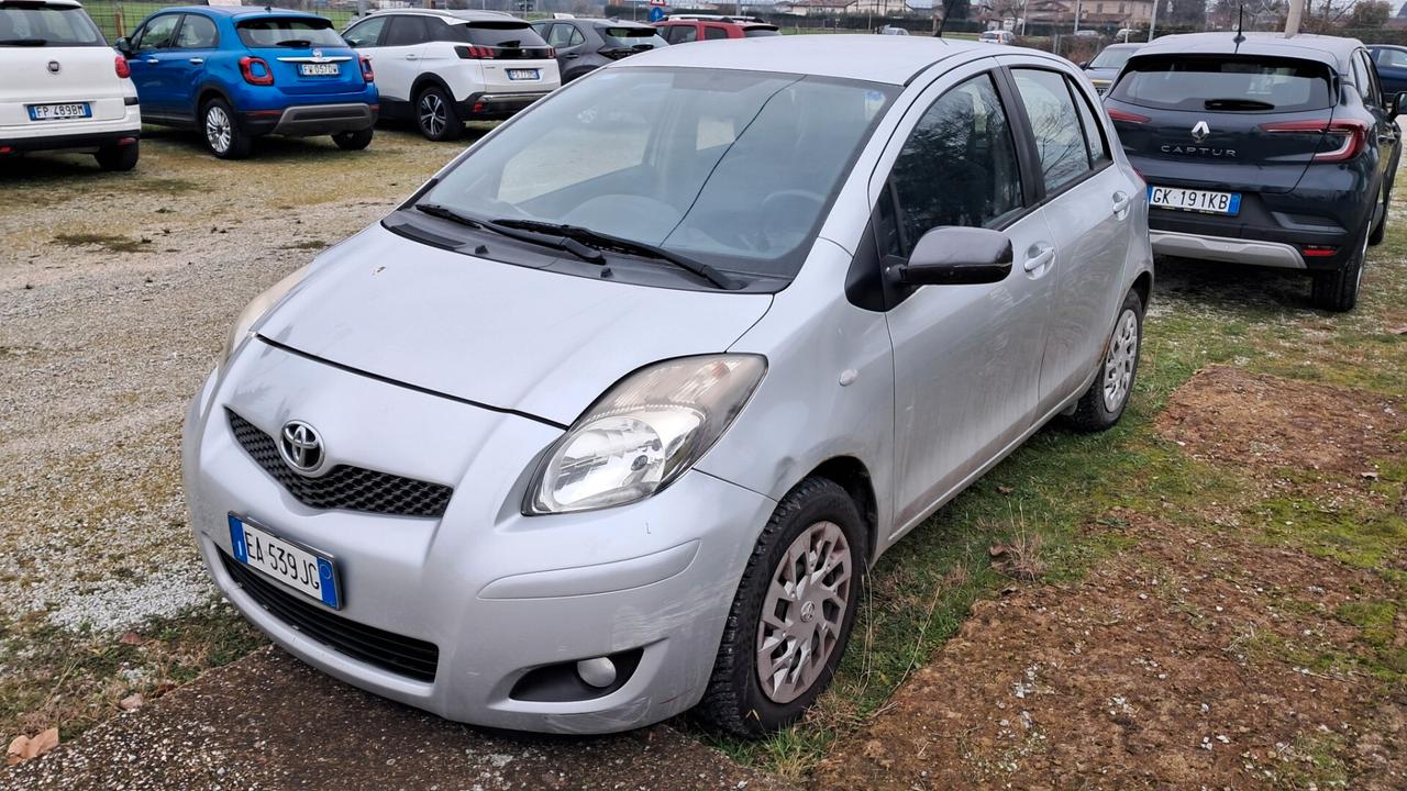 Toyota Yaris 1.0 5 porte Sol GPL xCommercianti