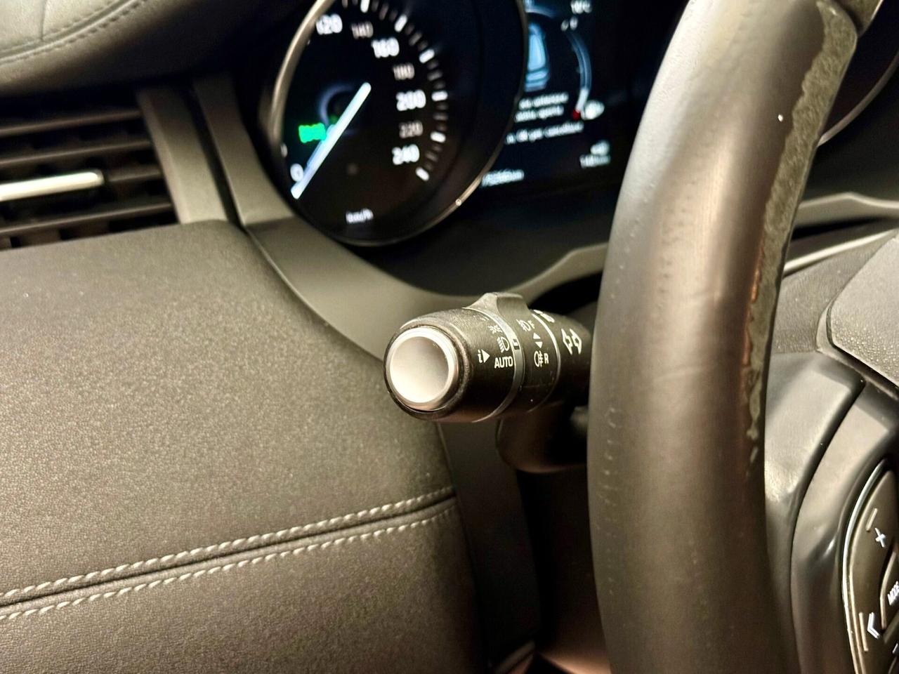 LAND ROVER RANGE ROVER 2.0 TD4 150HP 5P. SE DYNAMIC- 2016