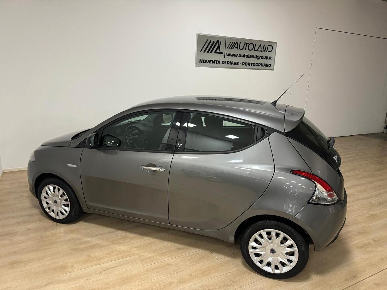 Lancia Ypsilon 1.3 MJT 16V 95 CV 5 porte *** NEOPATENTATI***