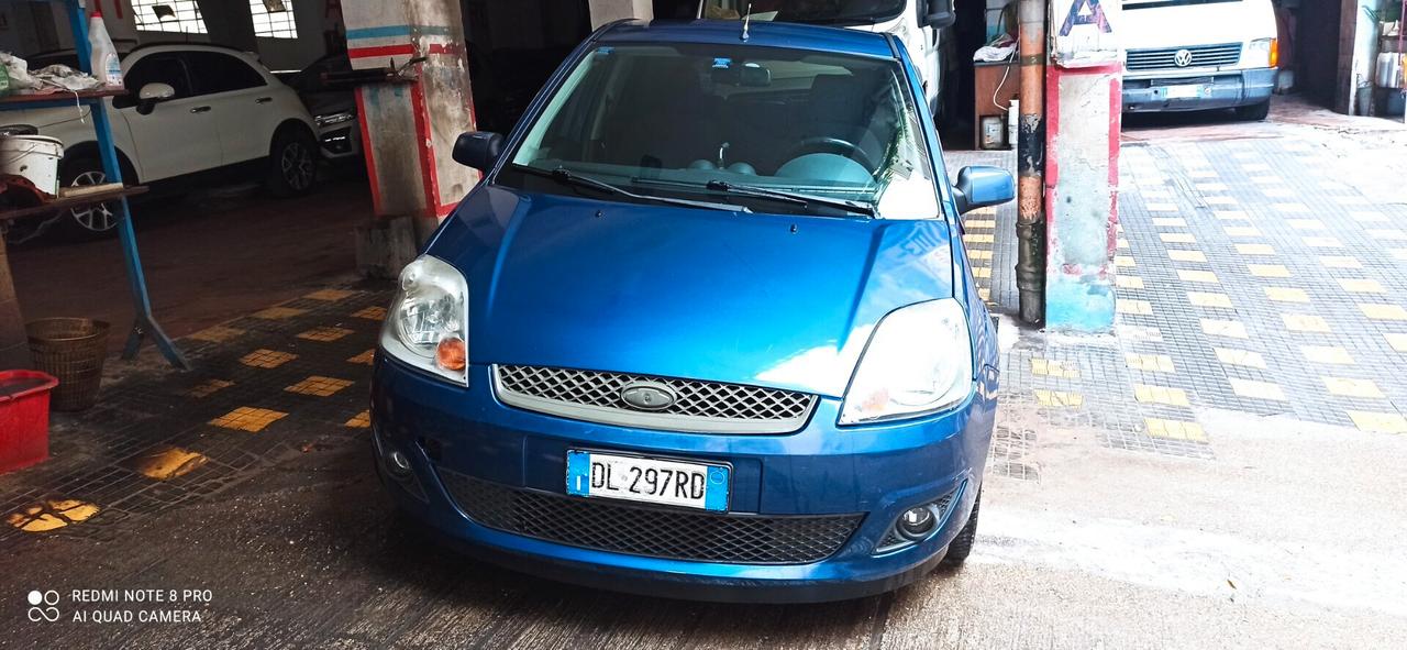 Ford Fiesta 1.2 16V 5p. Ghia GPL