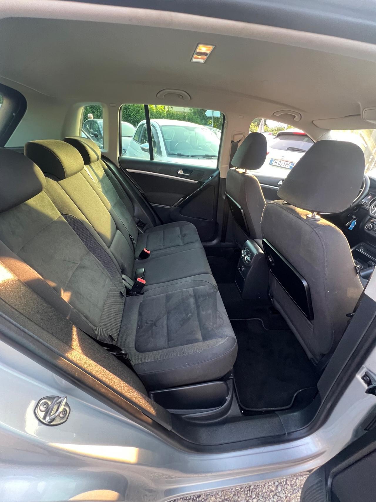 Volkswagen Tiguan 2.0 TDI 110 CV Sport & Style BlueMotion Technology