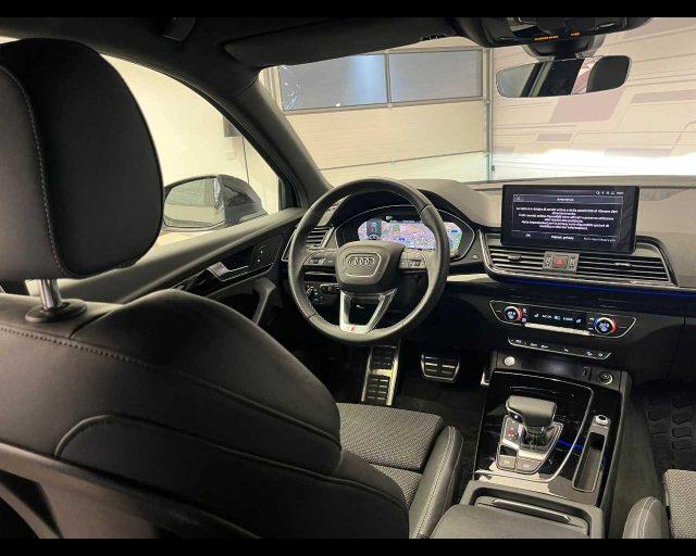 AUDI Q5 40 TDI 204 CV quattro S tronic Identity Black