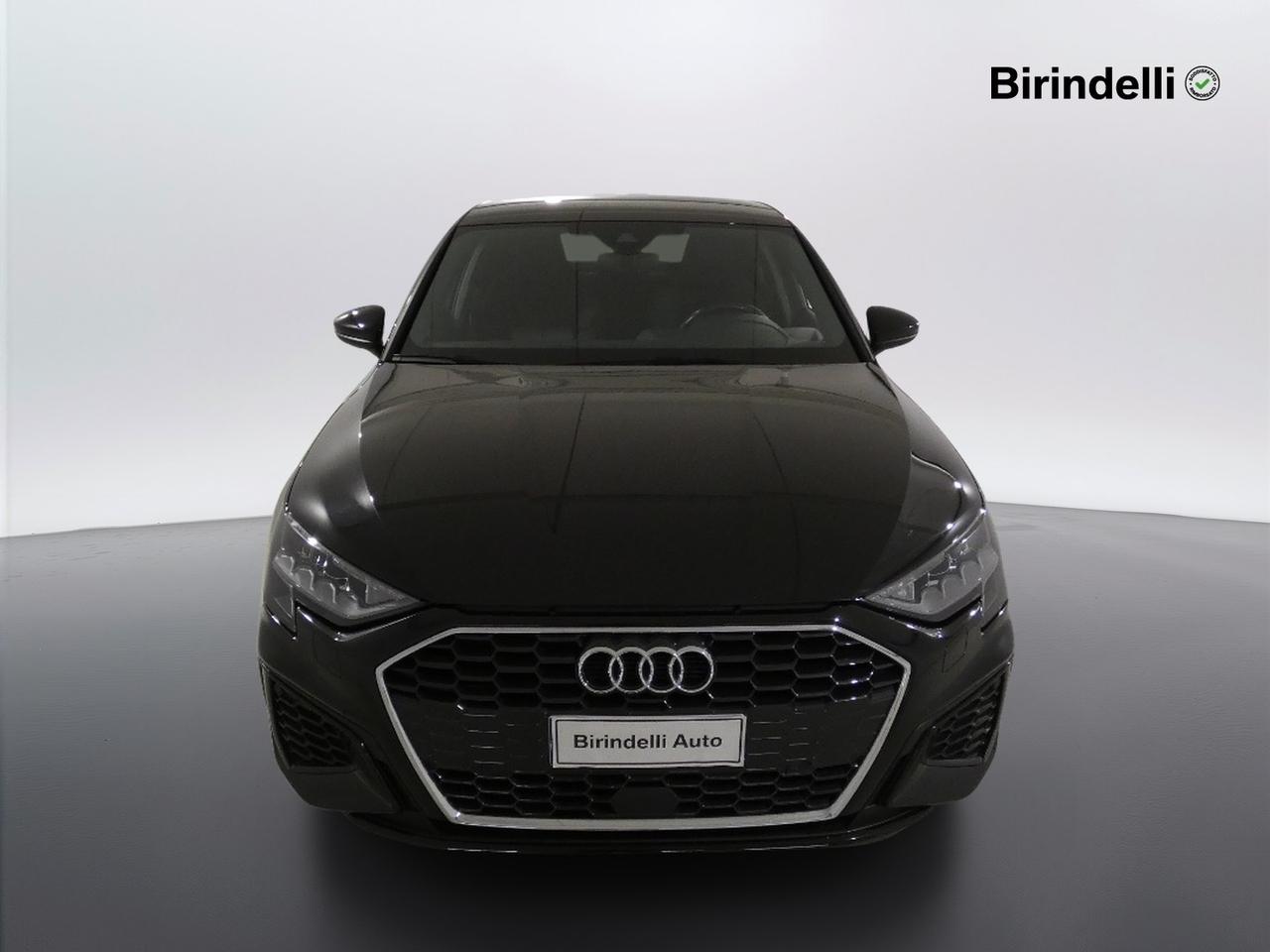 AUDI A3 4ª serie - A3 Sedan 35 TDI S tronic S line edition