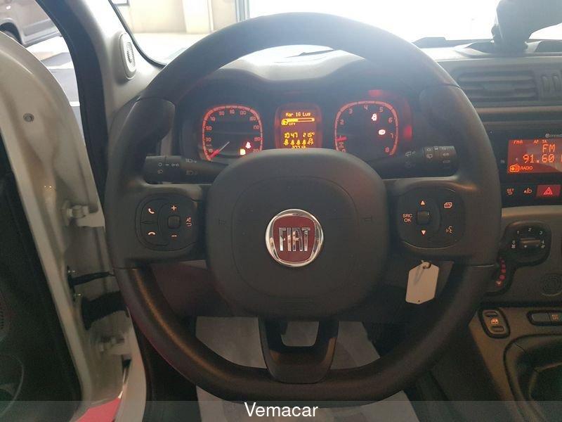 FIAT Panda 1.0 FireFly S&S Hybrid City Cross, ok neopatentati solo 27mila km