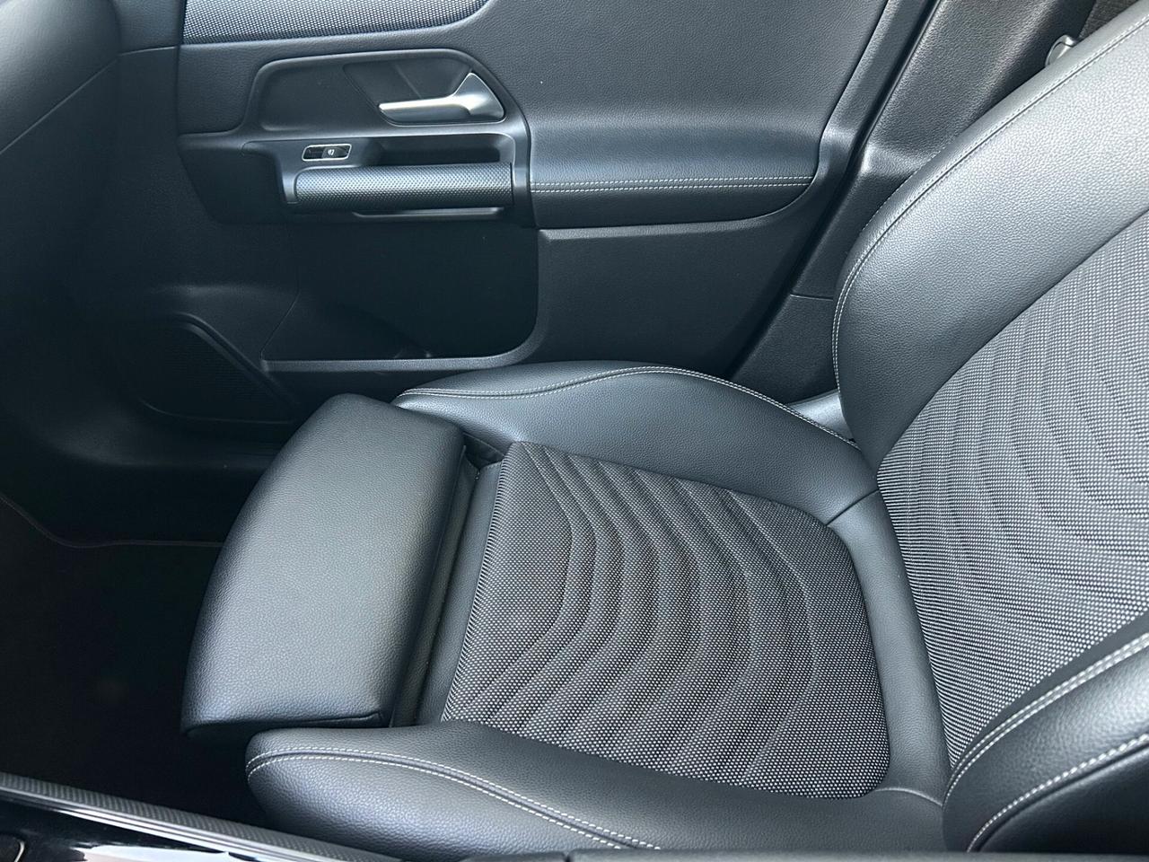 Mercedes-benz A 180 Business SPORT TETTO APRIBILE