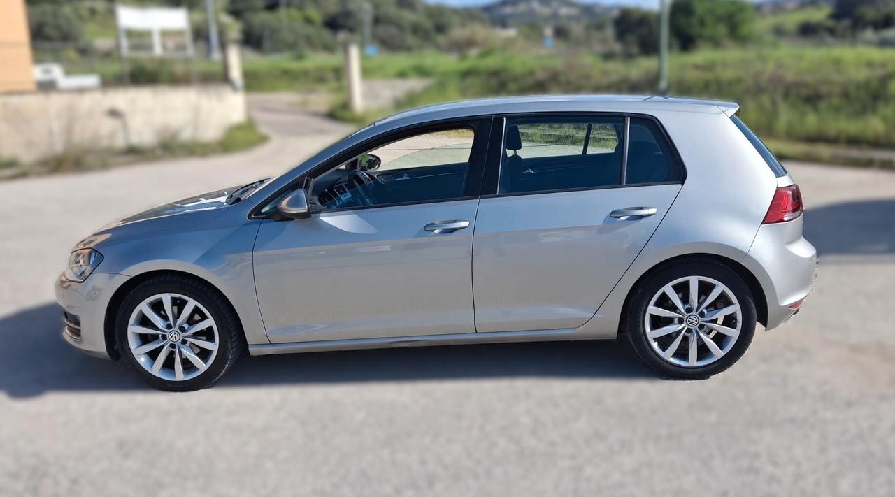 Volkswagen Golf 2.0 TDI 5p. 4MOTION Highline BlueMotion Technology