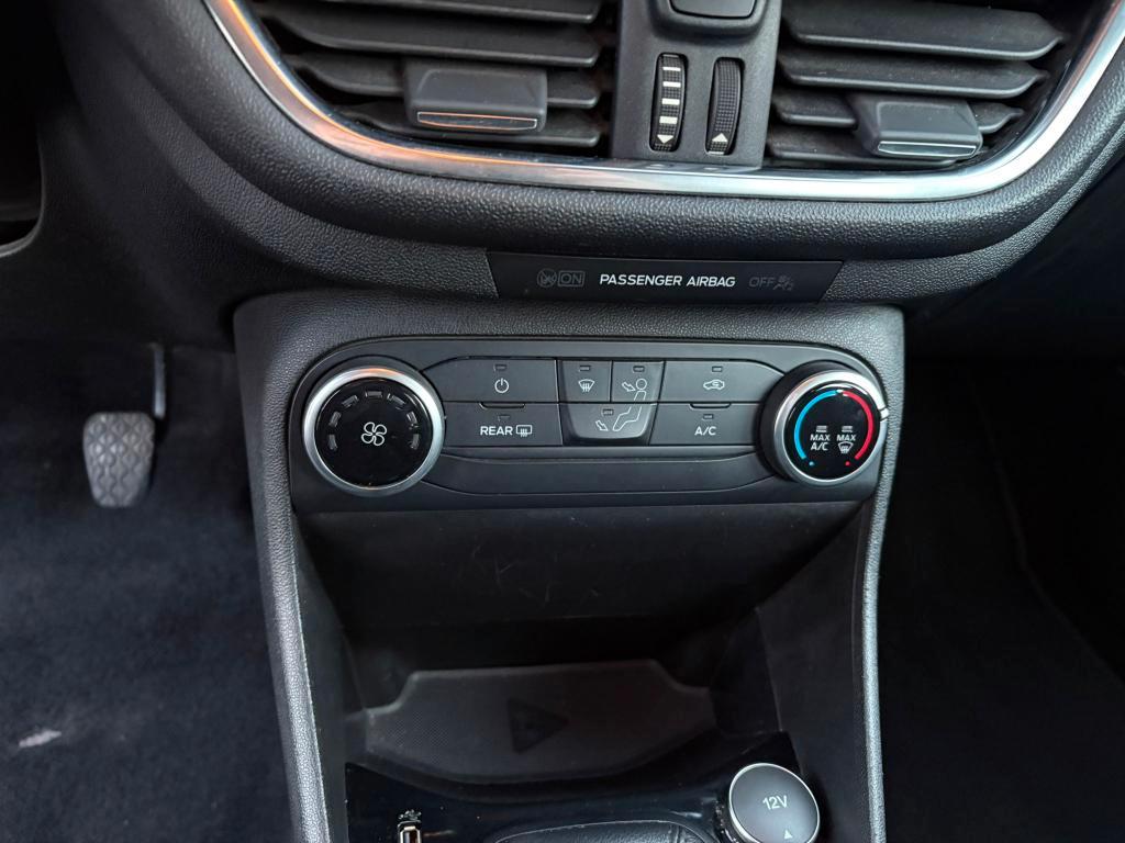 Ford Fiesta 5p 1.1 BENZ/GPL 85 CV ADATTA NEOPATENTATI