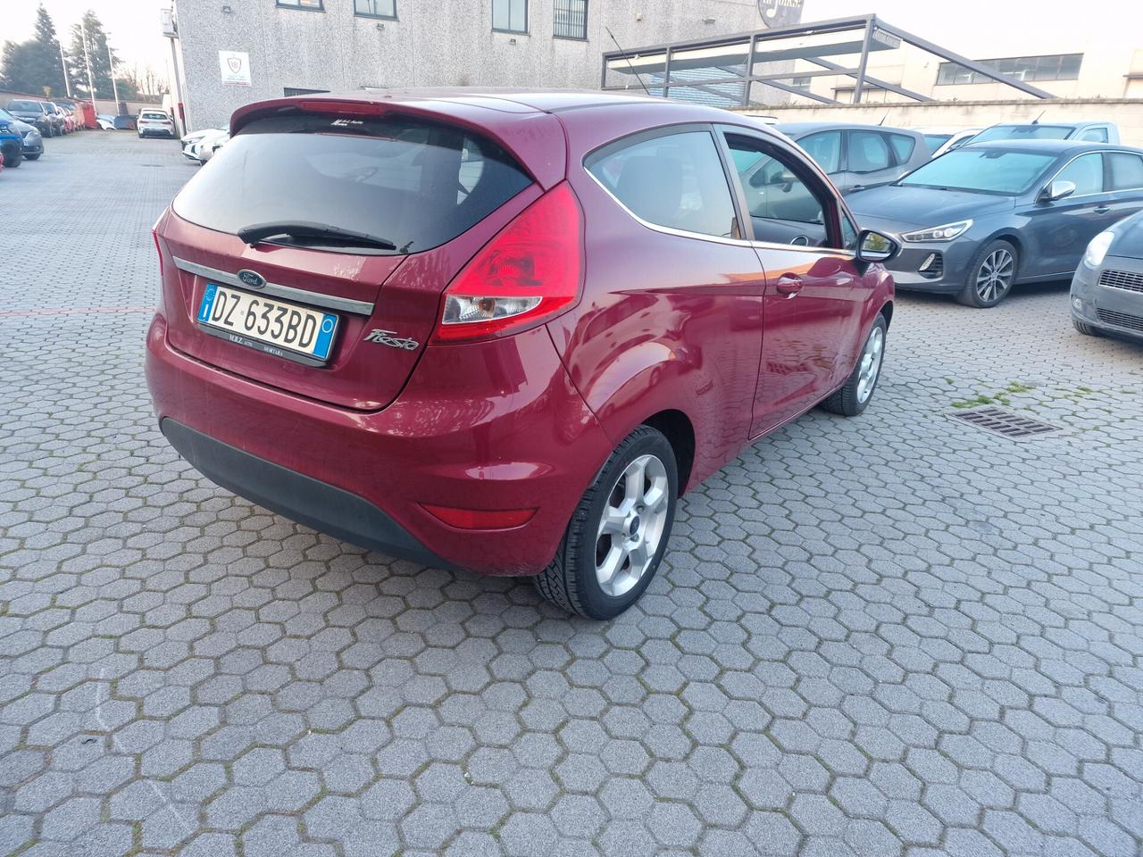 Ford Fiesta 1.2 82CV 3 porte Titanium 2009