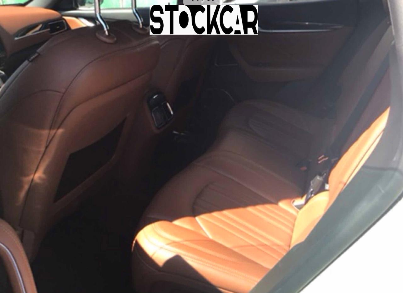 Maserati Levante V6 AWD Granlusso 350CV
