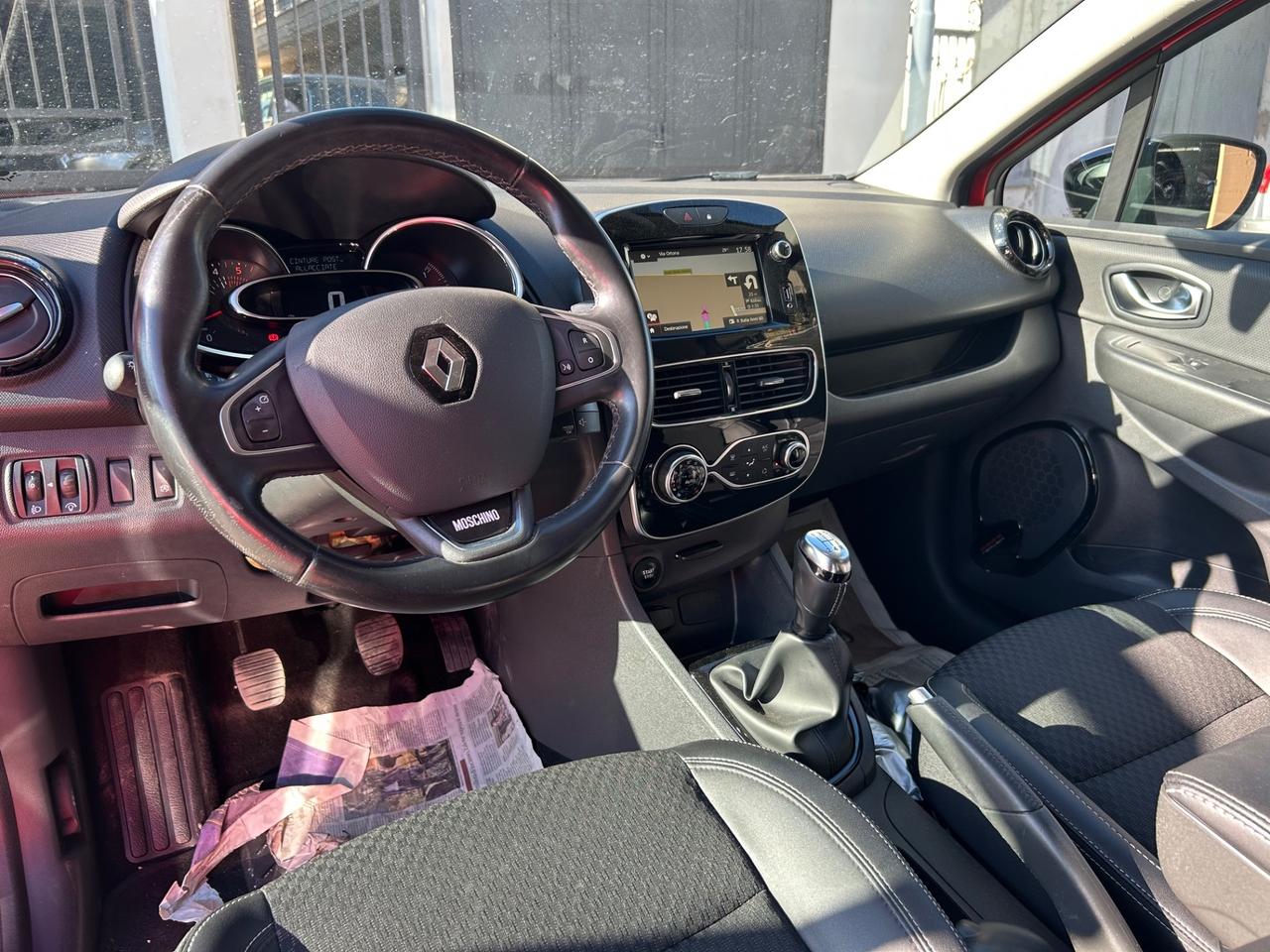 Renault Clio dCi 8V 90 CV 5 porte Moschino Life