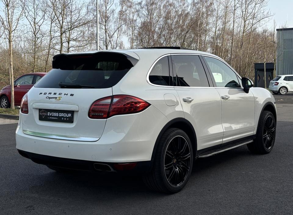 Porsche Cayenne S