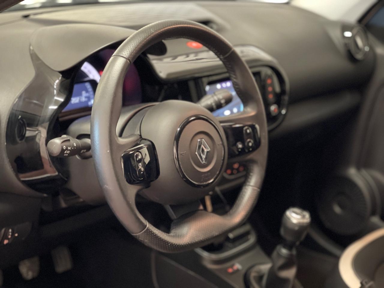 Renault Twingo SCe 65 CV Urban Night