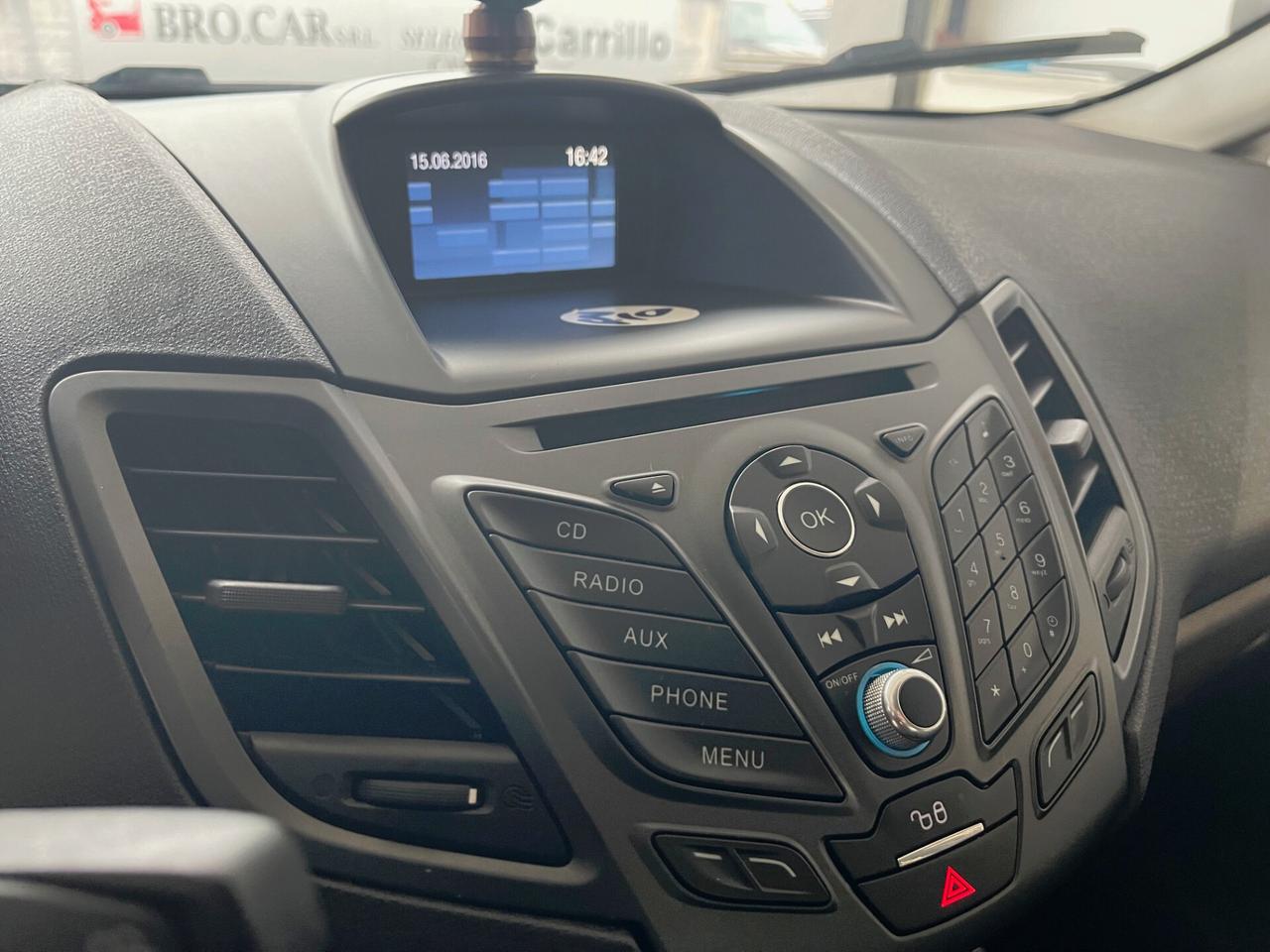 Ford Fiesta 1.5 TDCi 75cv 5p Titanium-NO VINCOLO DI FINANZIAMENTO