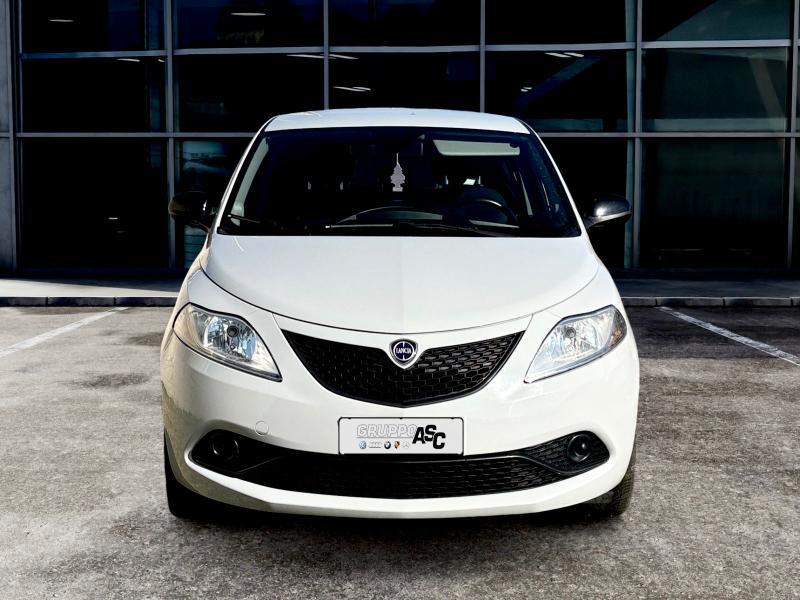 Lancia Ypsilon 5 Porte Ypsilon 1.2 Gold ecochic Gpl 69cv my19