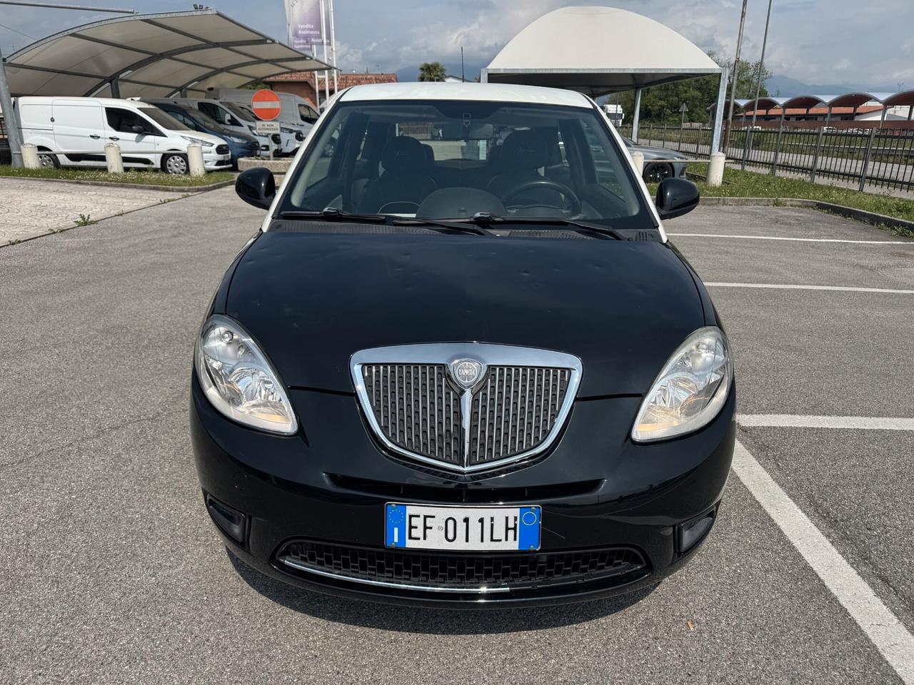 Lancia Ypsilon 1.3 MJT 75CV Elle Edition
