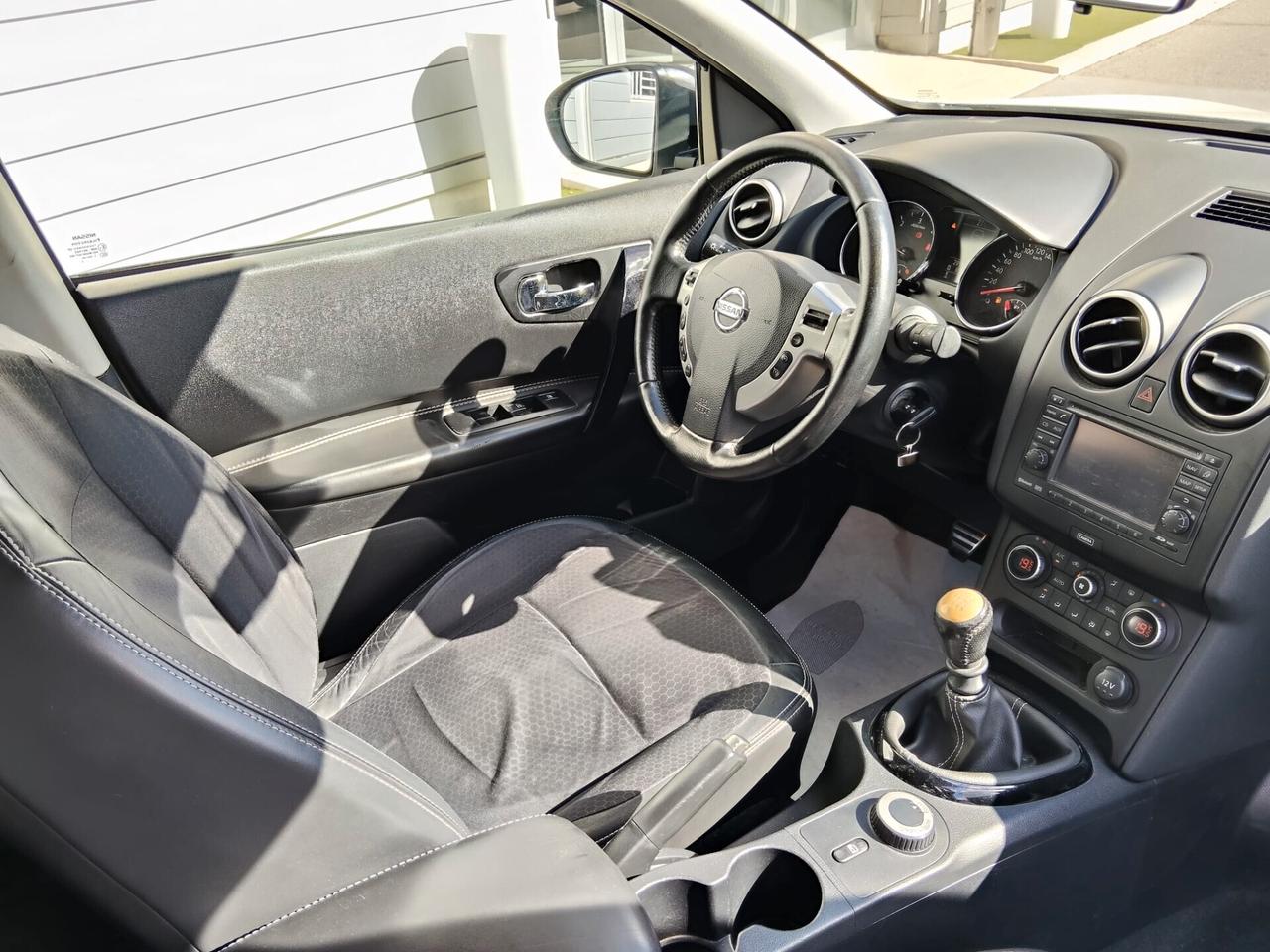 Nissan Qashqai 1.6 131cv TEKNA 360 4wd GANCIO TRAINO