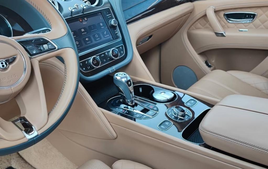 Bentley Bentayga W12
