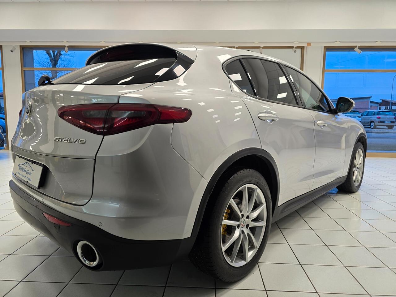 Alfa R. Stelvio 2.2 Turbodiesel 210 CV AT8 Q4 Super