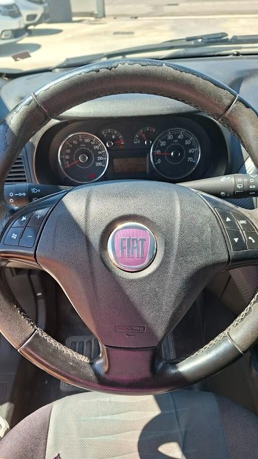 Fiat Grande Punto 1.4 5 porte Dynamic Natural Power