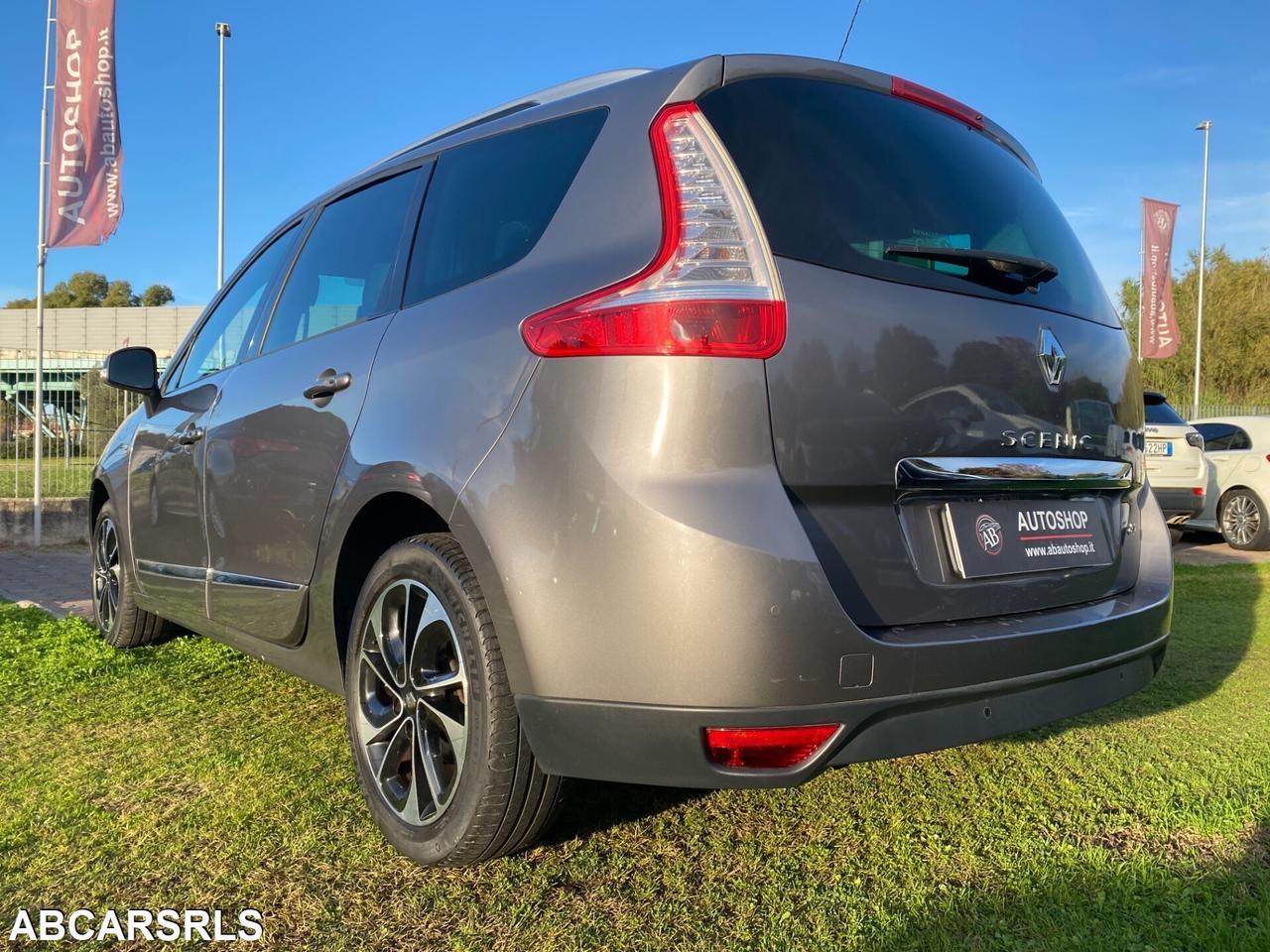 RENAULT - Grand Scénic - dCi 8V 110 CV EDC