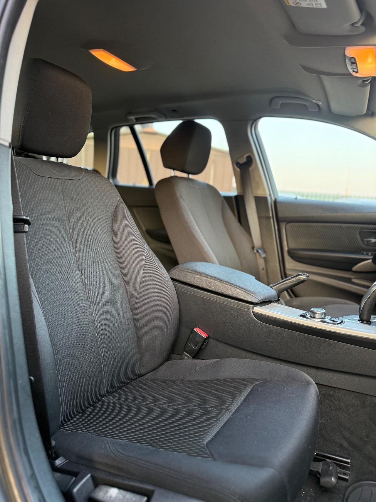 Bmw 320 320d xDrive Touring Msport